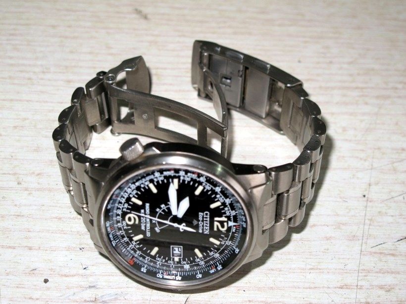 citizen nighthawk radio controlled
